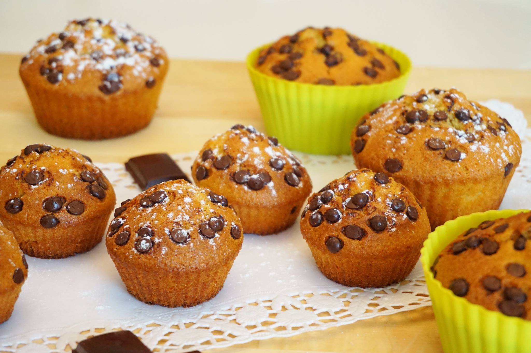 Muffiny se skořicí a čokoládovými kousky